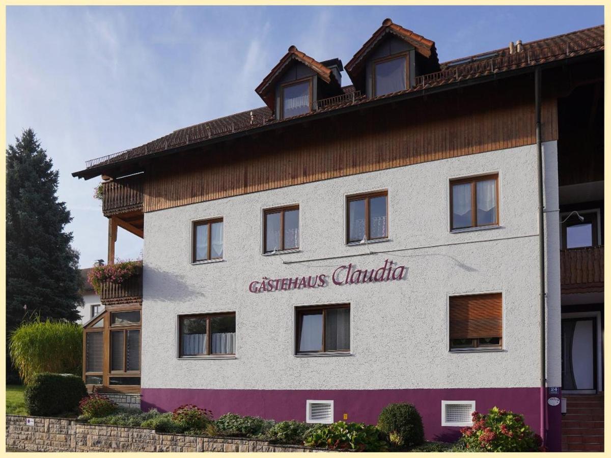 Gastehaus Claudia Bed and Breakfast Bad Abbach Exteriör bild